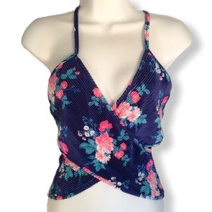 NWOT Cheeky Floral Crop Wrap Top